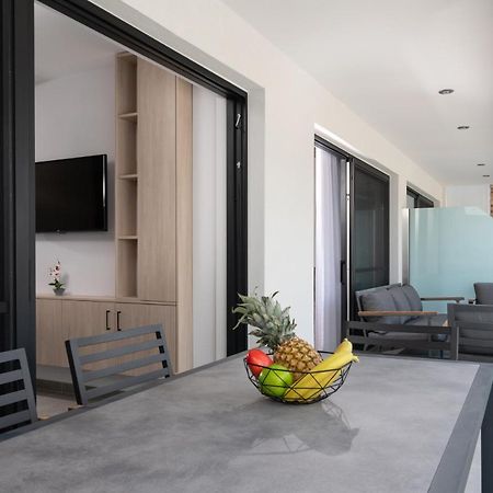 Sky Luxury Suites 사르티 외부 사진
