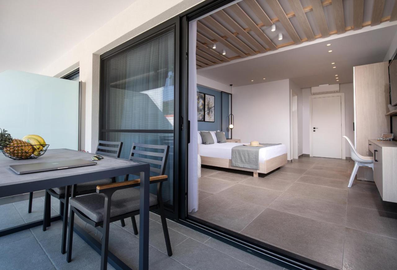 Sky Luxury Suites 사르티 외부 사진
